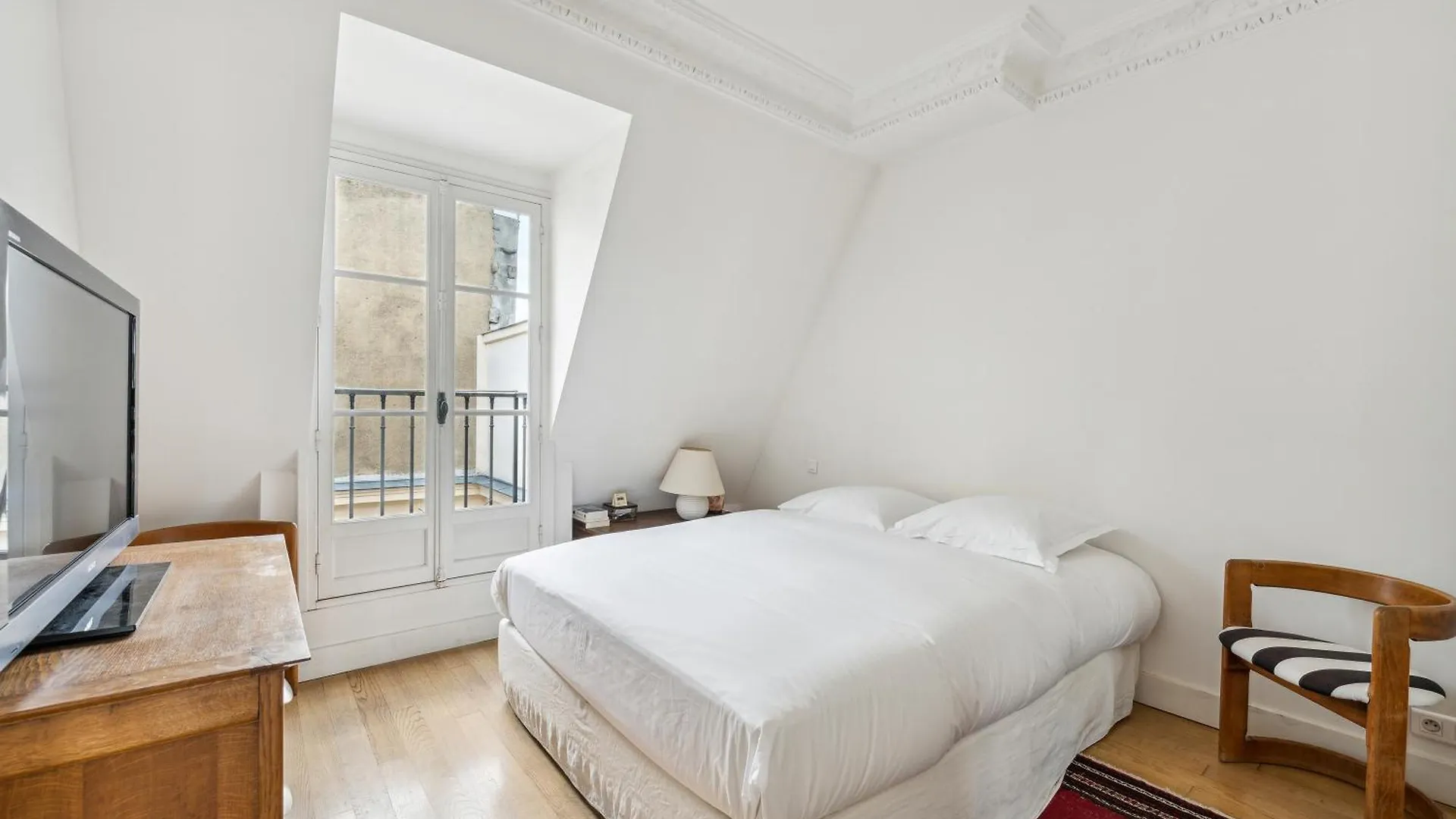 Veeve - The Bibliophile'S Haven Apartment Paris France